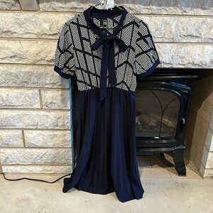 SHEIN pleated skirt puff sleeve dress with bow tie detail size medium navy